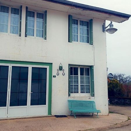 Maison Confortable Avec Vue Sur La Montagne A Charix Kültér fotó